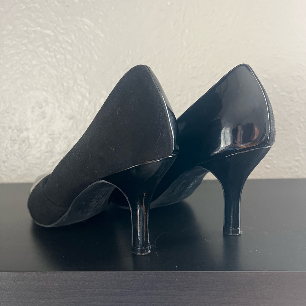 FIONI Black Embossed Patent Leather Suede Heels - Picture 5 of 7